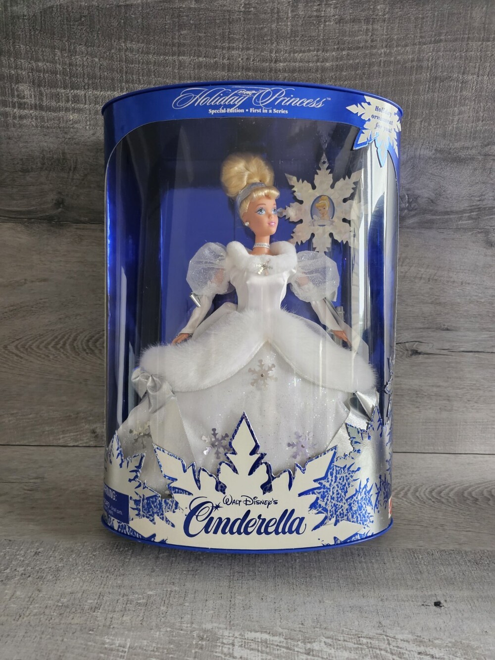 RARE Holiday Princess Cinderella Barbie Special Edition 1996 NRFB Mattel #16090